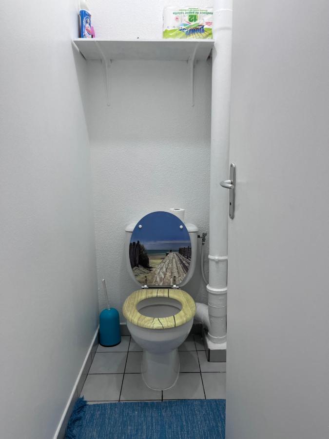 Chambre D'Hote A 5Mn De L'Aeroport 레자빔 외부 사진